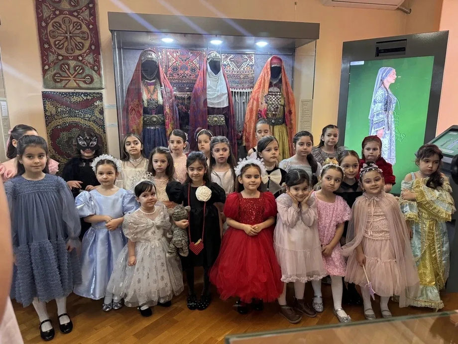 Зимний бал-экскурсия для маленьких принцесс