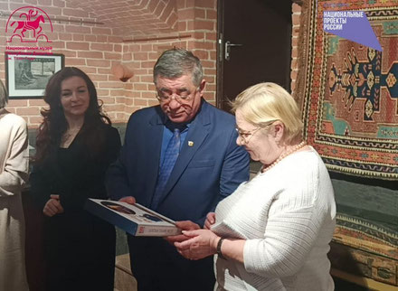 Выставка национального музея им. Тахо-Годи «Религиозный мир Дагестана» открылась в Санкт-Петербурге